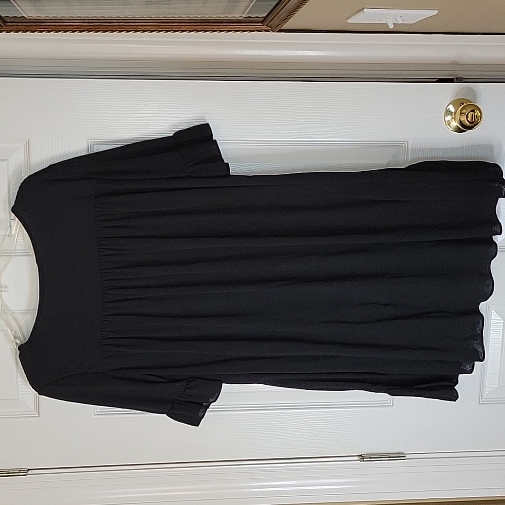 ZOA Medium Black Tunic Flowy Ruffle - Picture 5 of 5